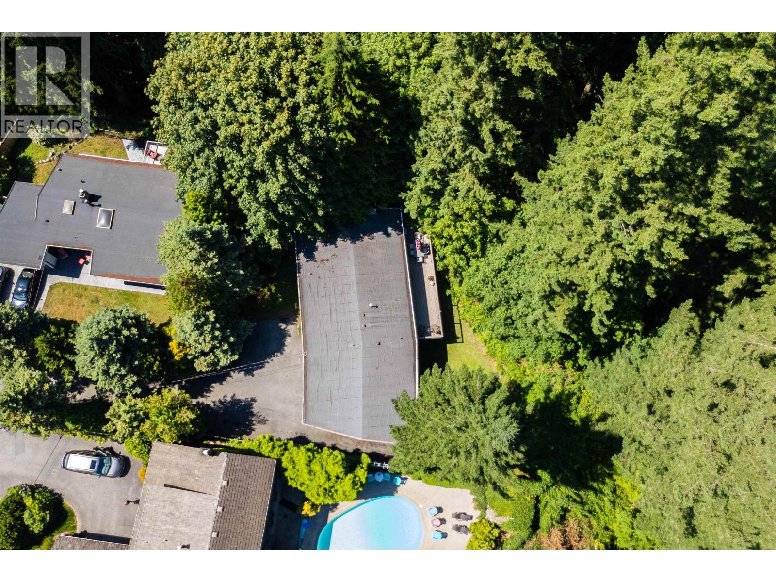 990 JARVIS STREET, Coquitlam