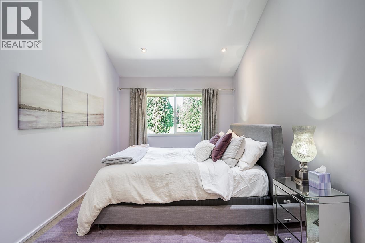 4241 YUCULTA CRESCENT, Vancouver