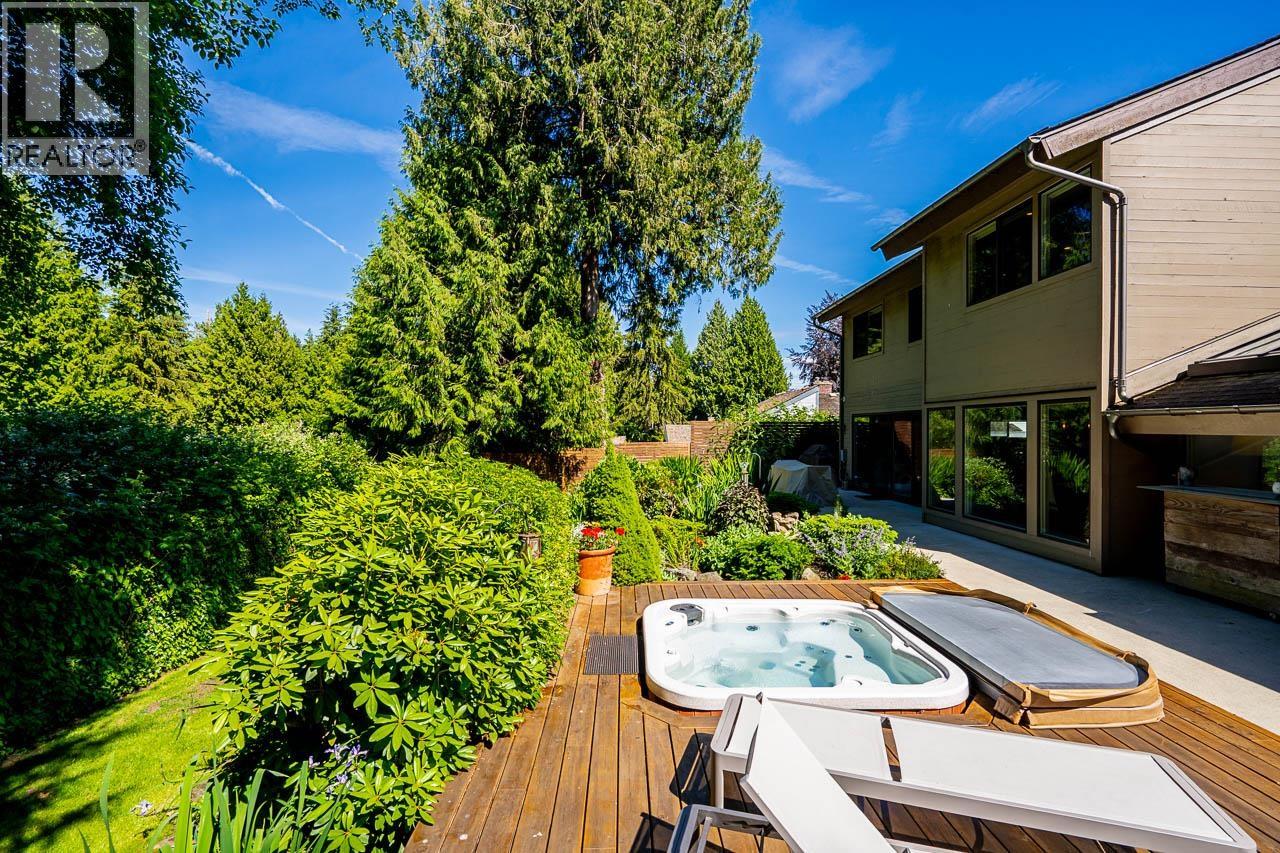 4241 YUCULTA CRESCENT, Vancouver
