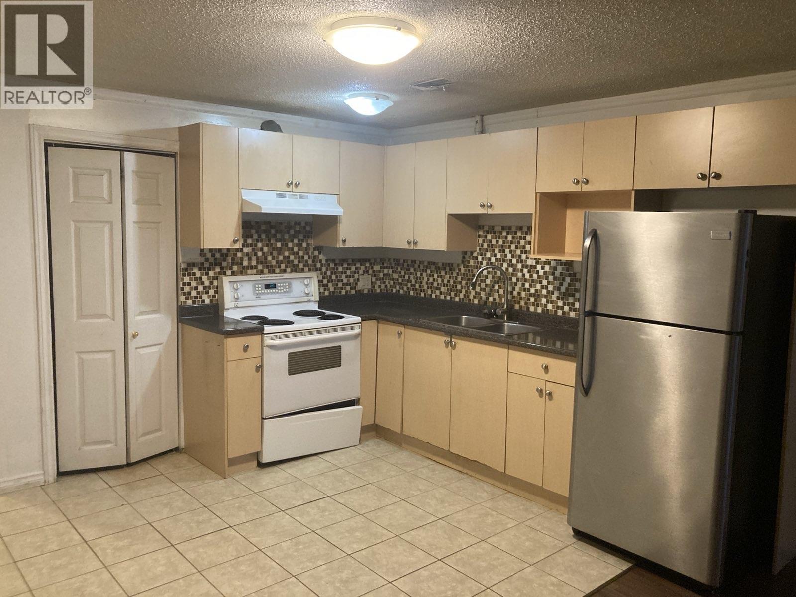 LOWER 2165 PRAIRIE AVENUE, Port Coquitlam