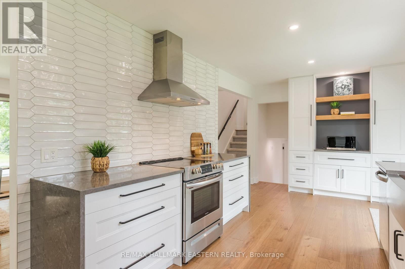 780 HOPKINS AVENUE - Image 16