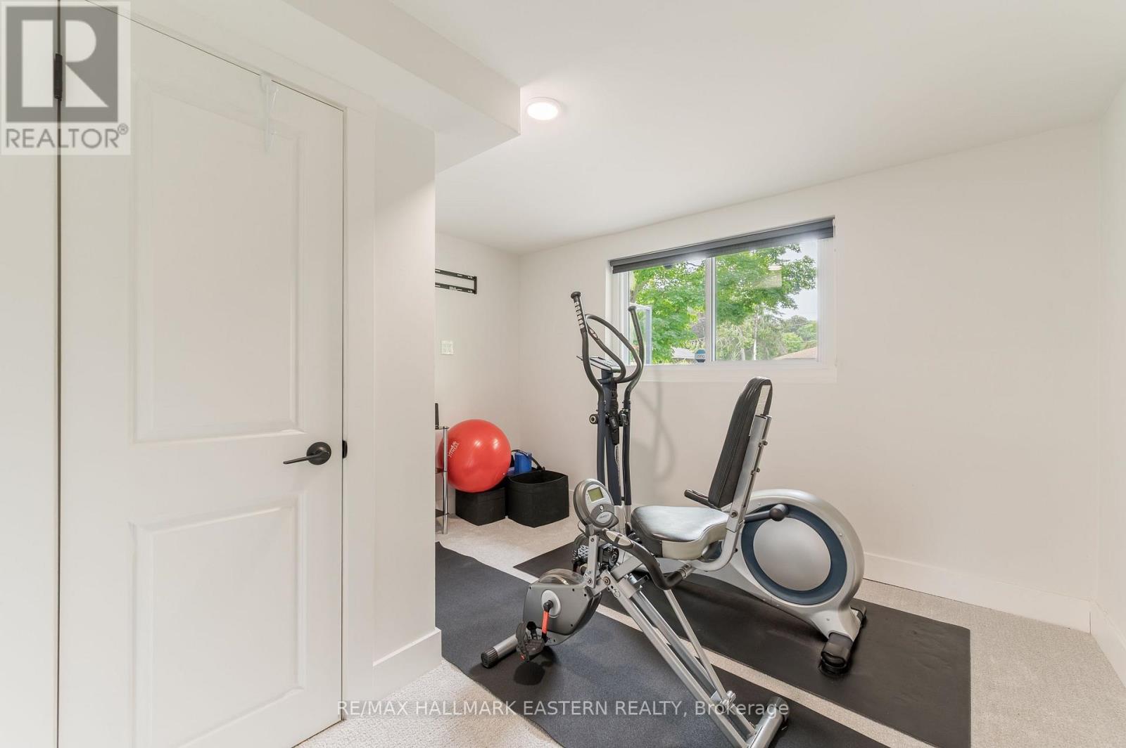 780 HOPKINS AVENUE - Image 35