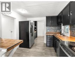 200-26 Azure Road, Whitehorse, YT Y1A6E1 Photo 13