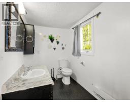 200-26 Azure Road, Whitehorse, YT Y1A6E1 Photo 19