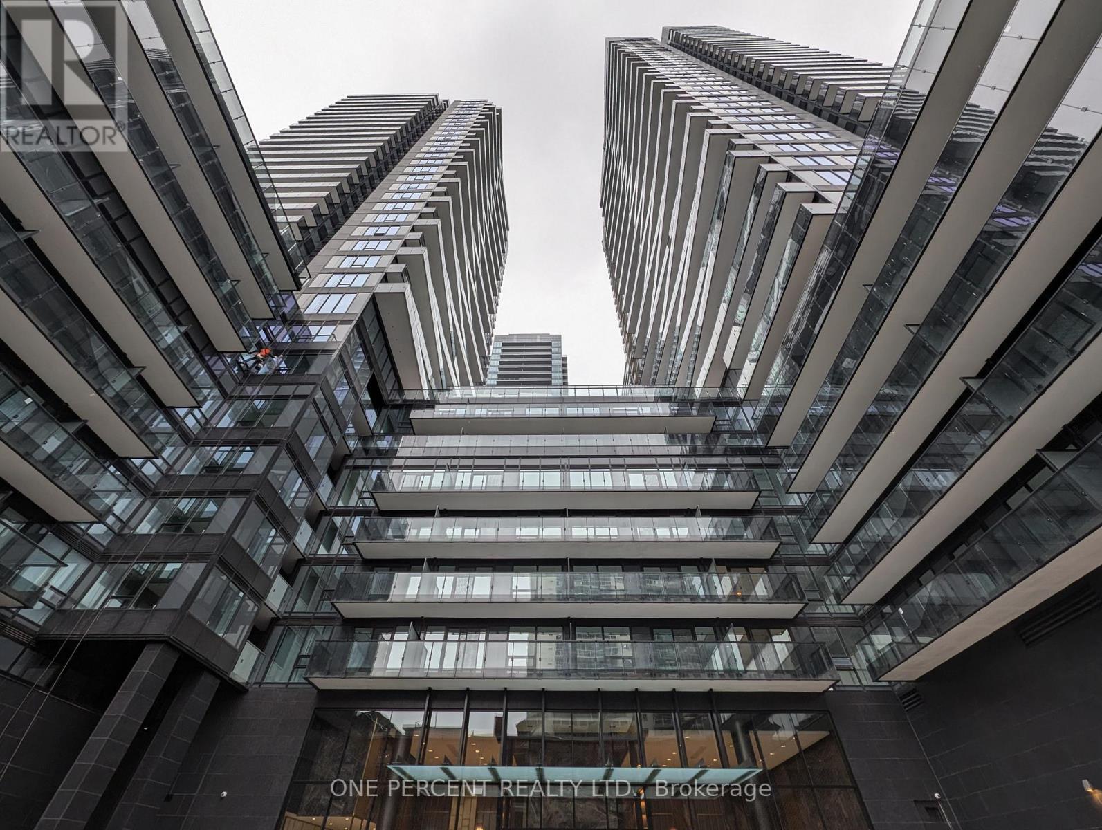 Photo of 127 Broadway Avenue