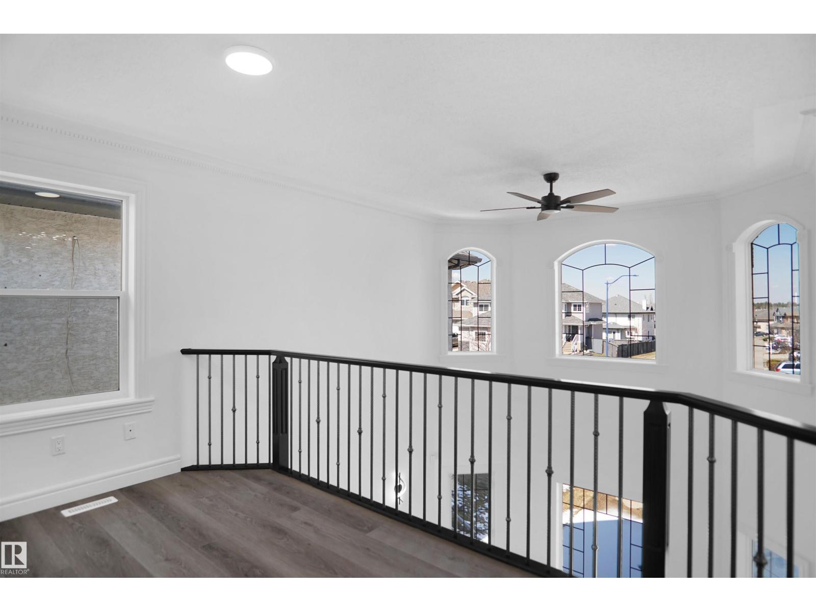 6823 18 AV SW - Image 58