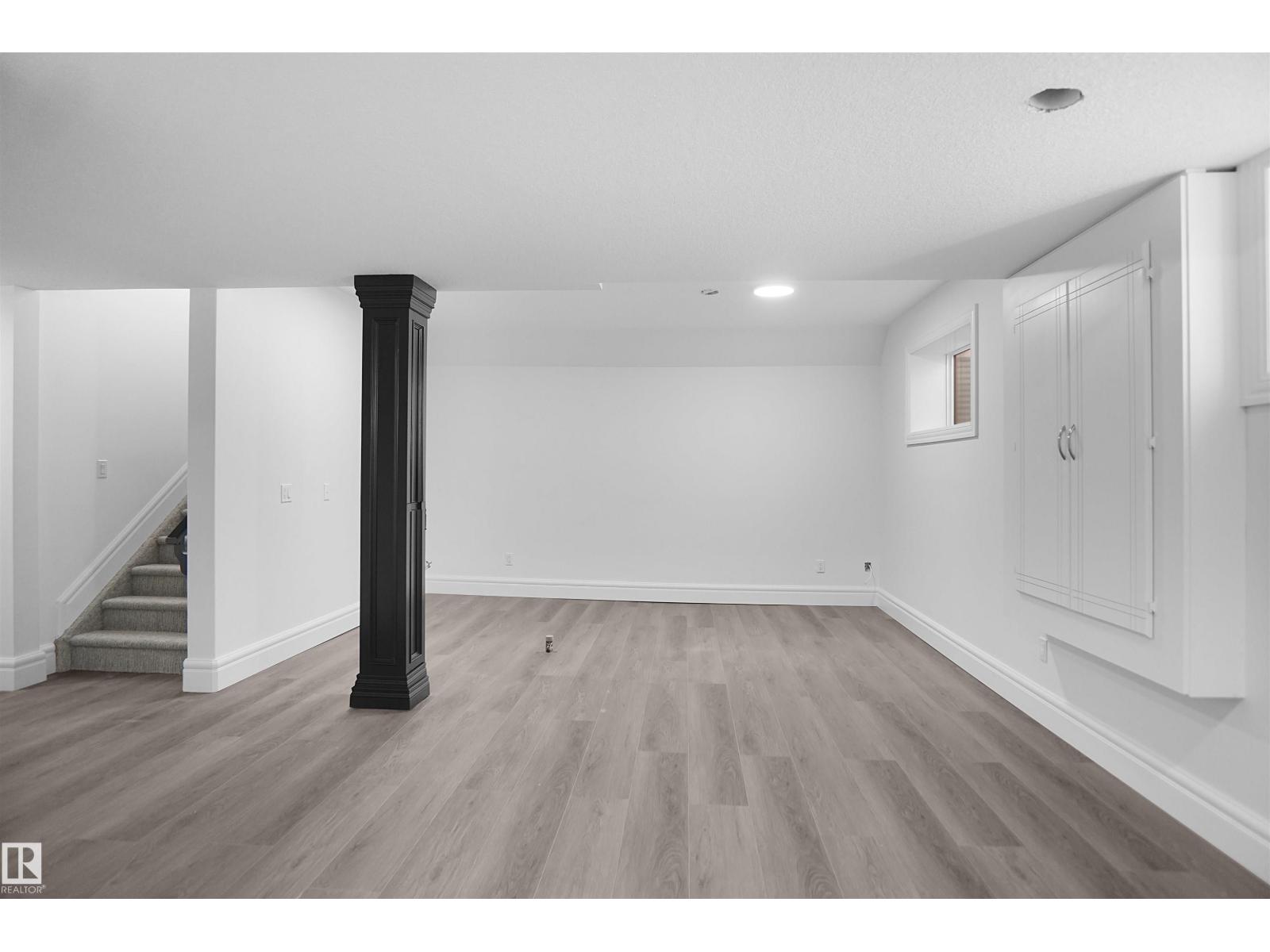 6823 18 AV SW - Image 61