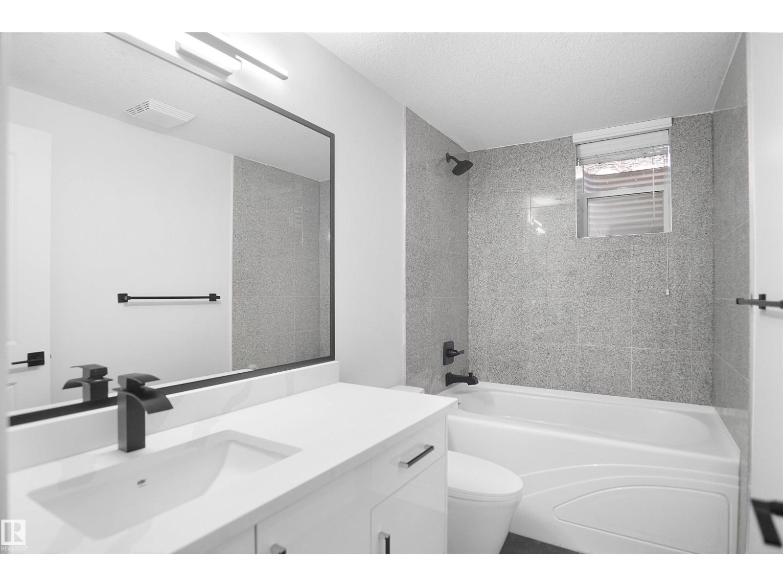 6823 18 AV SW - Image 65