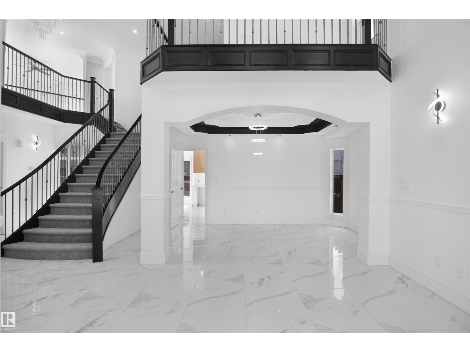 6823 18 AV SW - Image 7