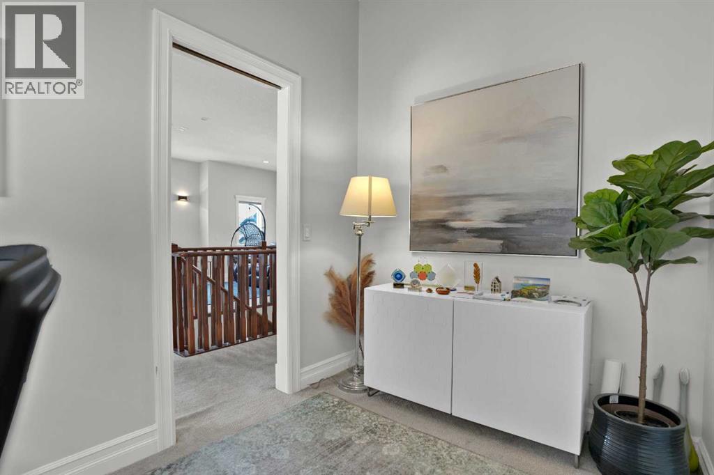 45 Sherwood View NW - 24