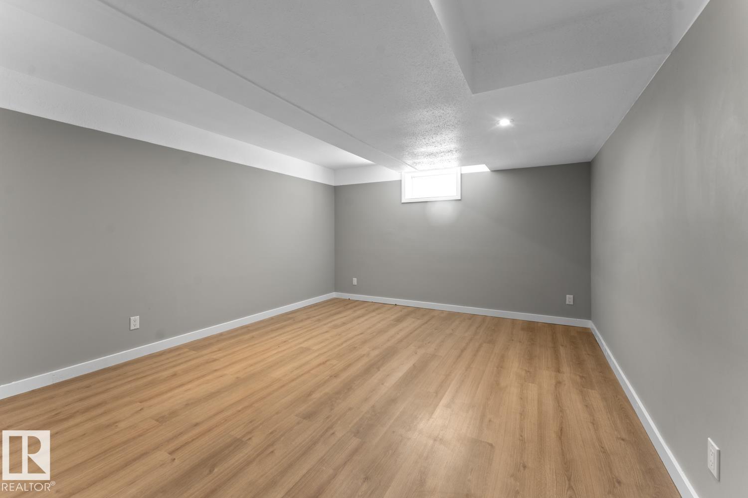 4308 41A ST - Image 42