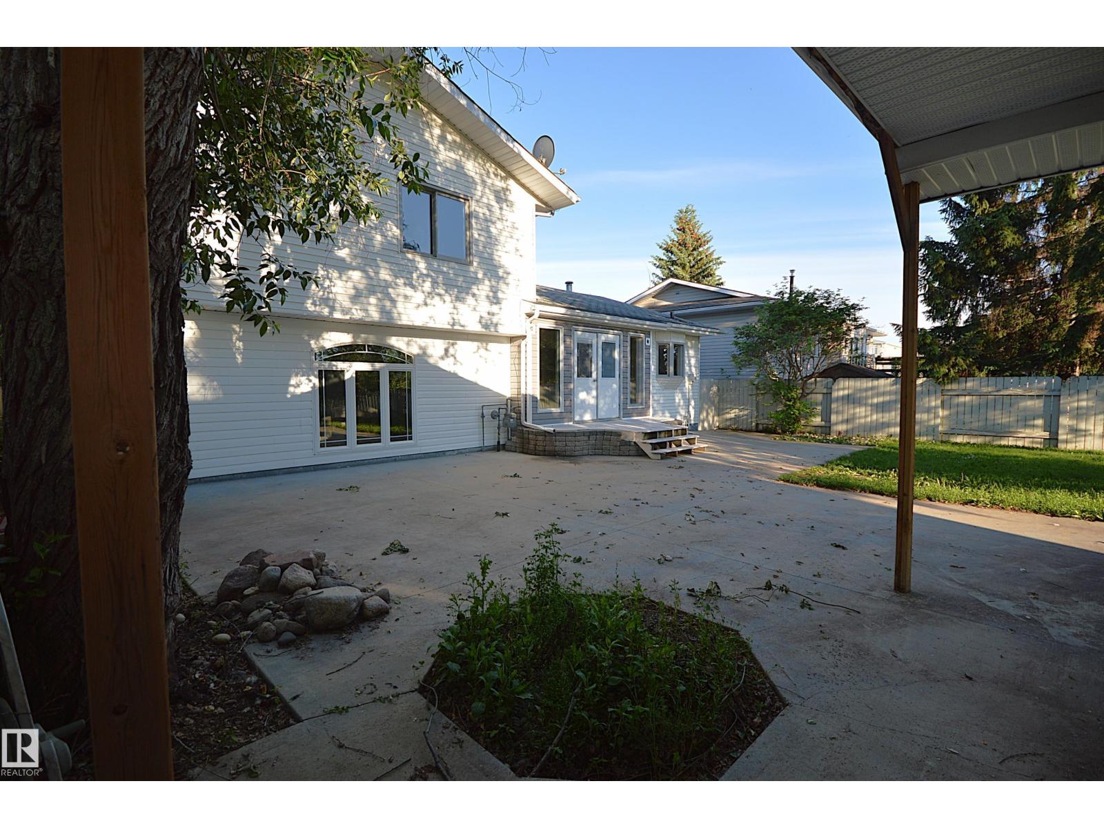 4308 41A ST - Image 46