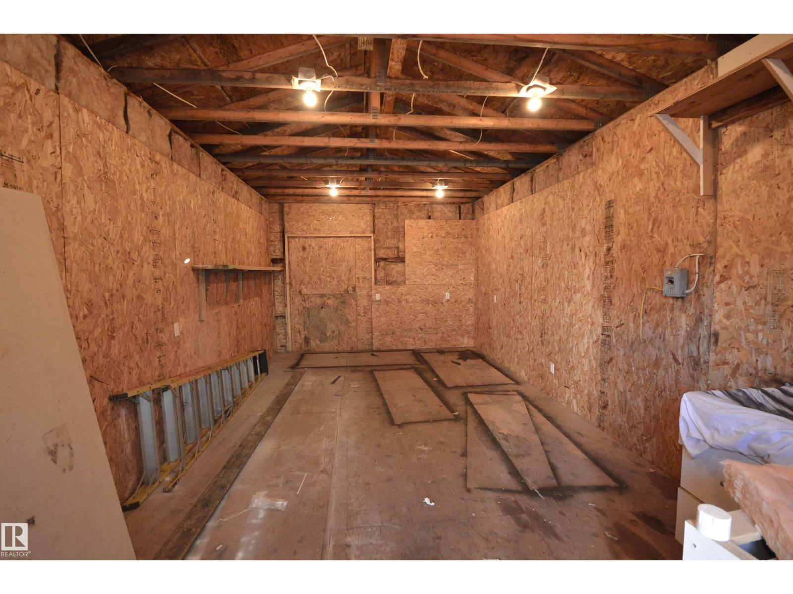 4308 41A ST - Image 51