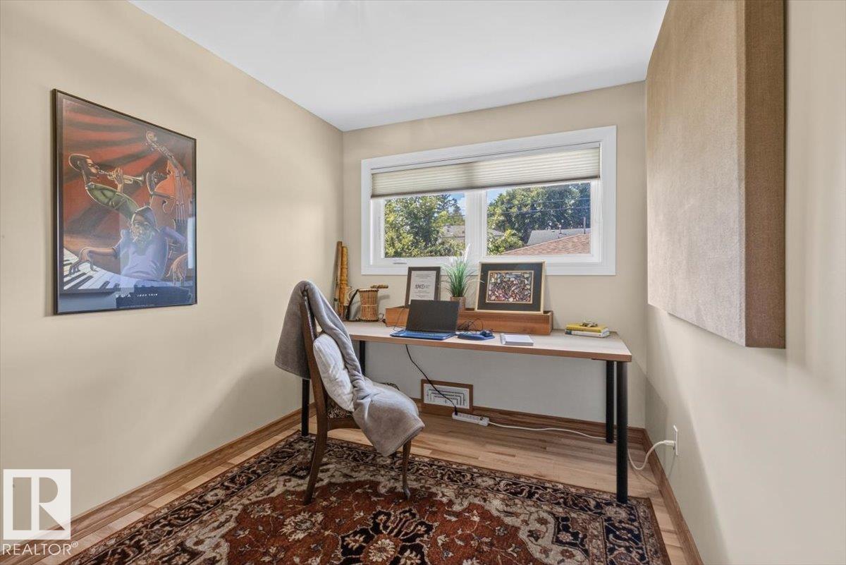 10736 48 Street NW - Photo 21