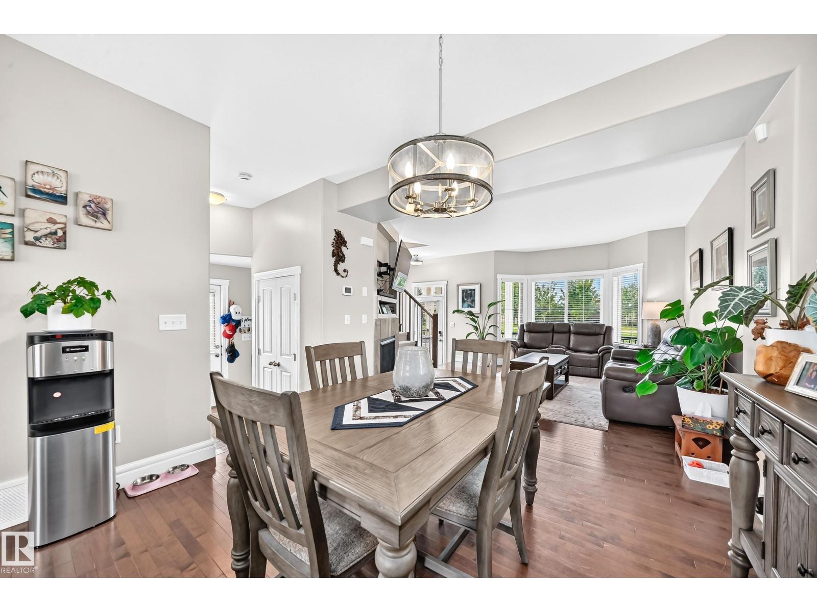 301 SHERIDAN WY - 13