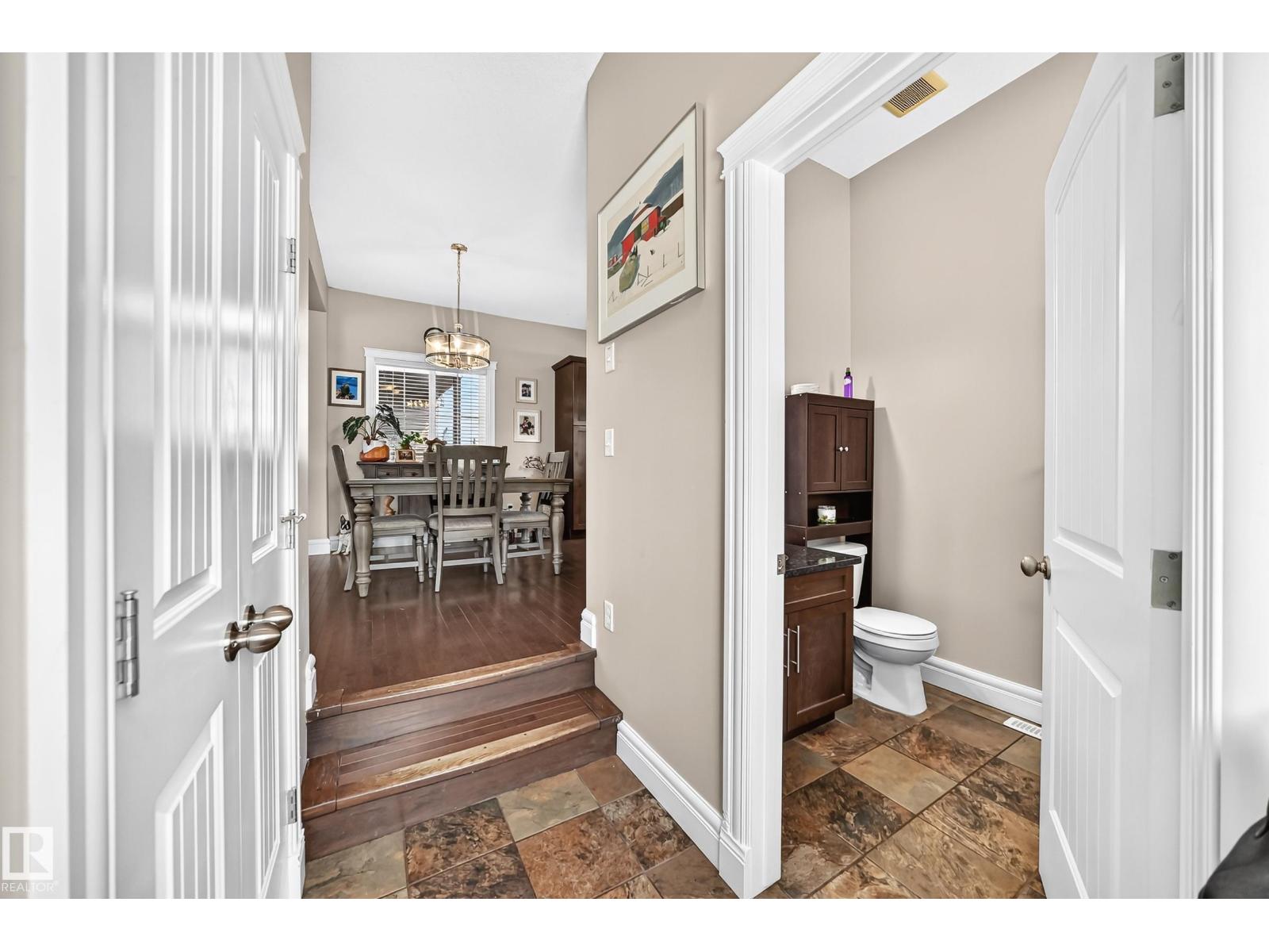301 SHERIDAN WY - 23