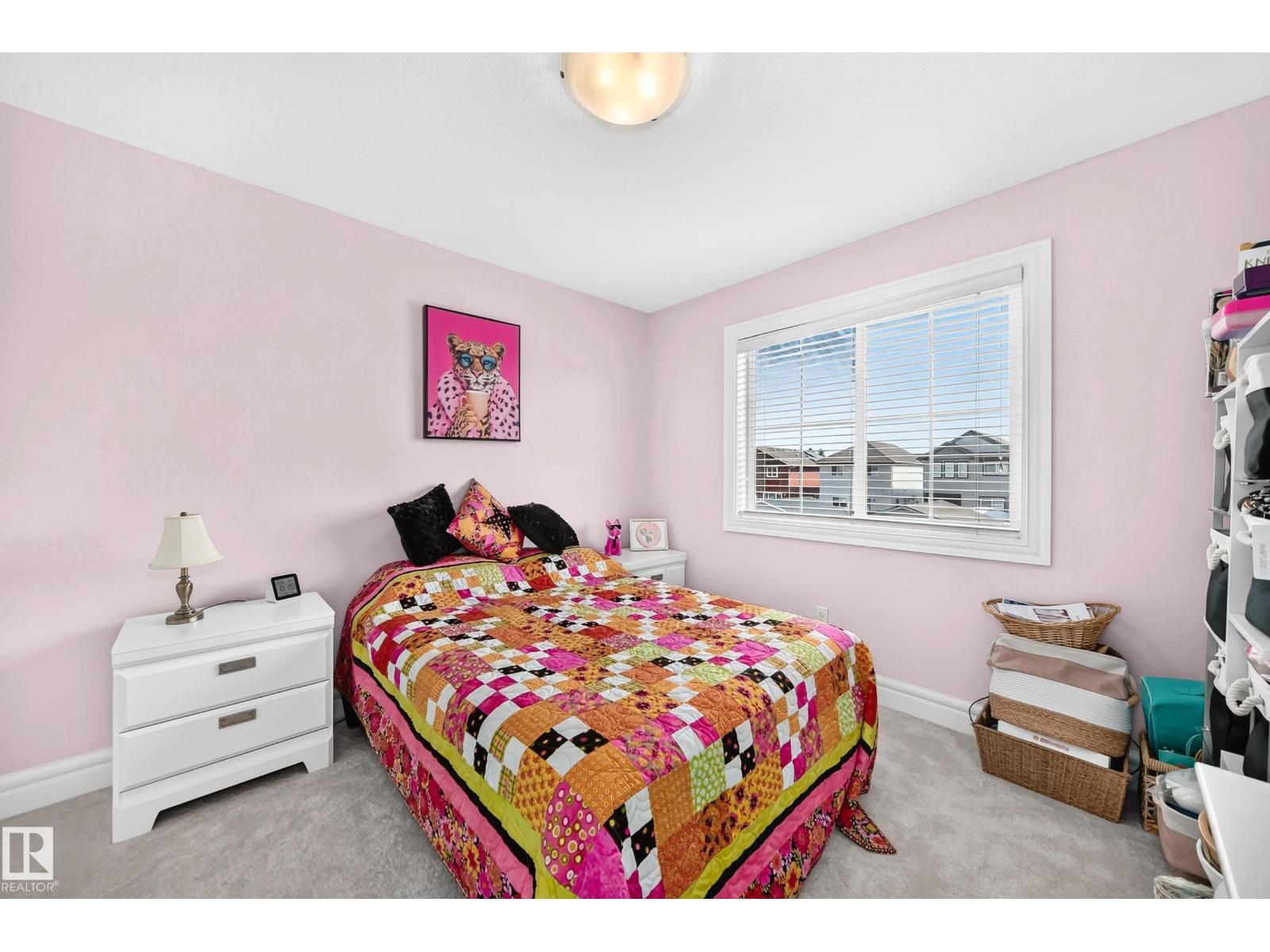 301 SHERIDAN WY - Image 32
