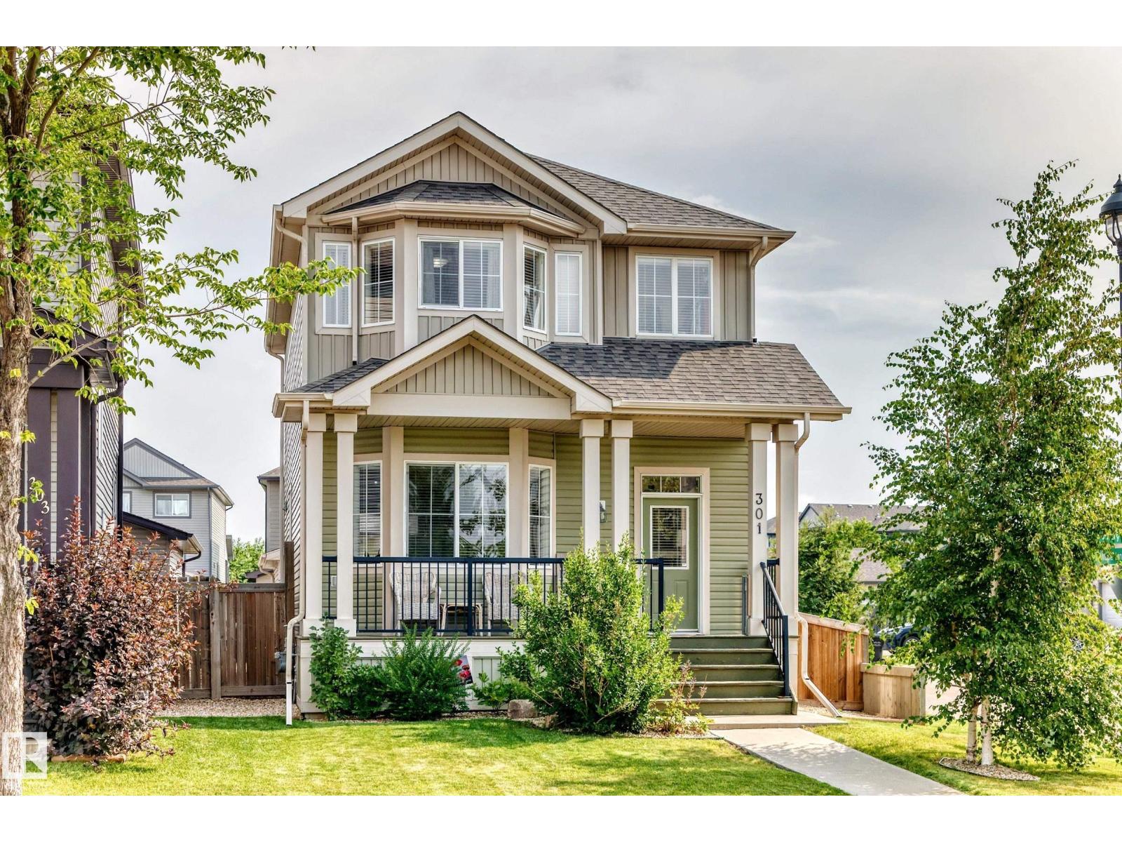301 SHERIDAN WY - 1