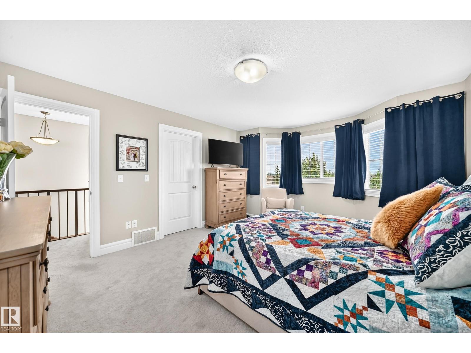 301 SHERIDAN WY - Image 28