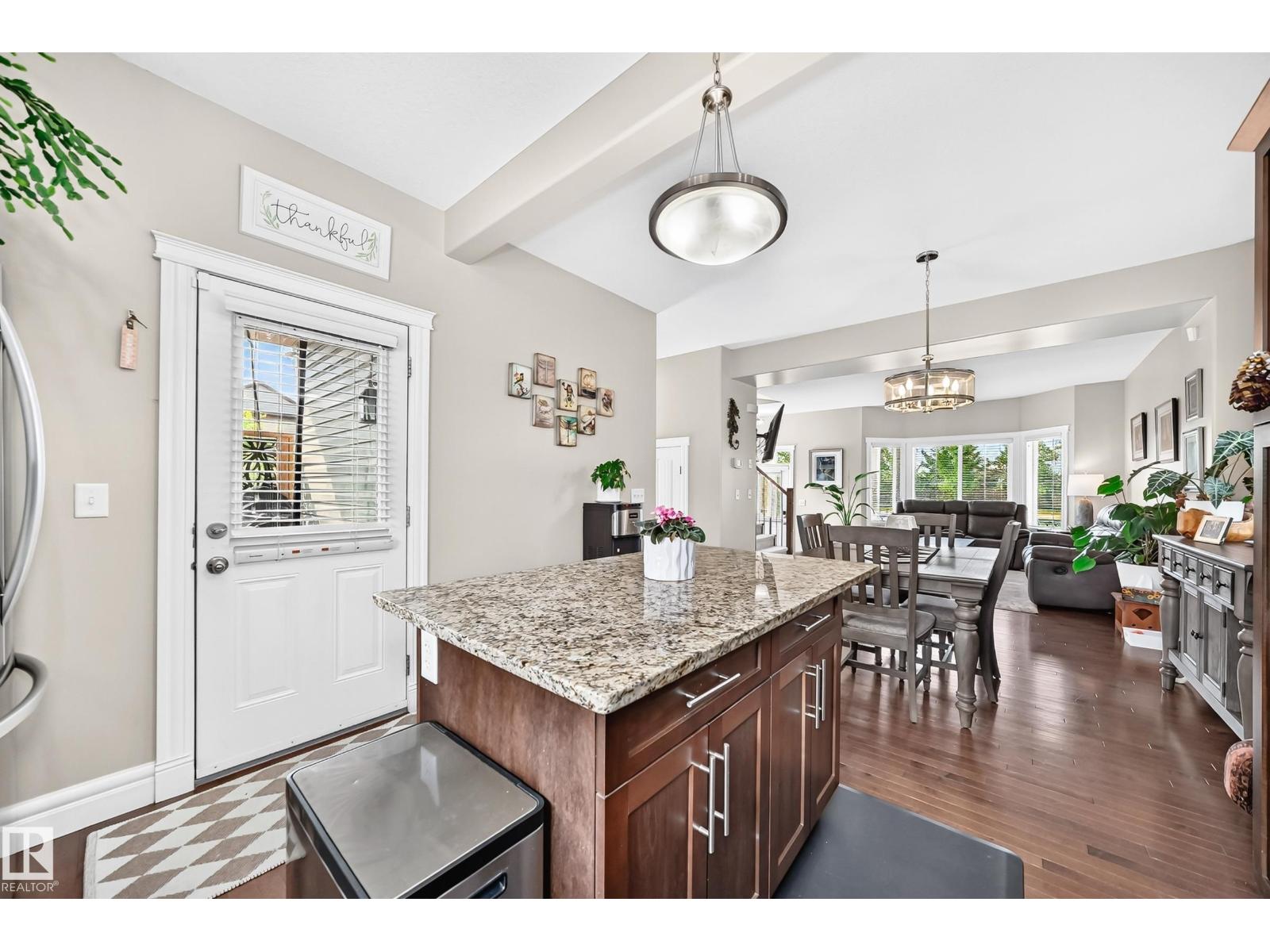 301 SHERIDAN WY - 18