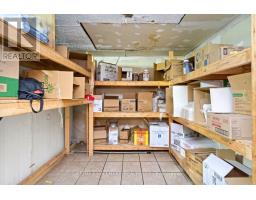 523 Annette Street, Toronto, ON M6P1S1 Photo 24