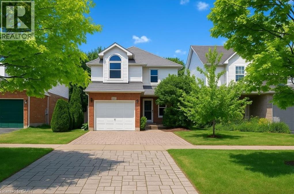 255 PINELAND Place Unit# Lower