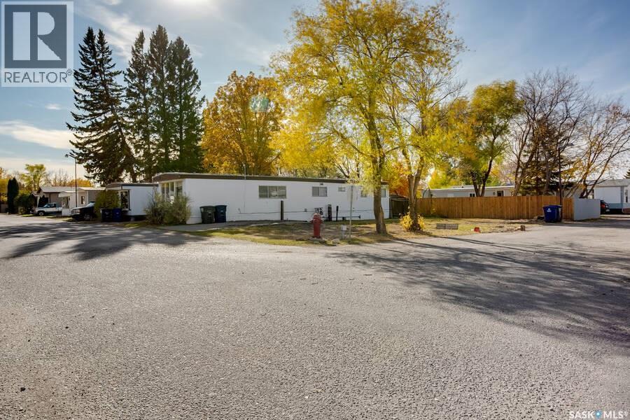 1 219 Grant STREET, Saskatoon — photo 3