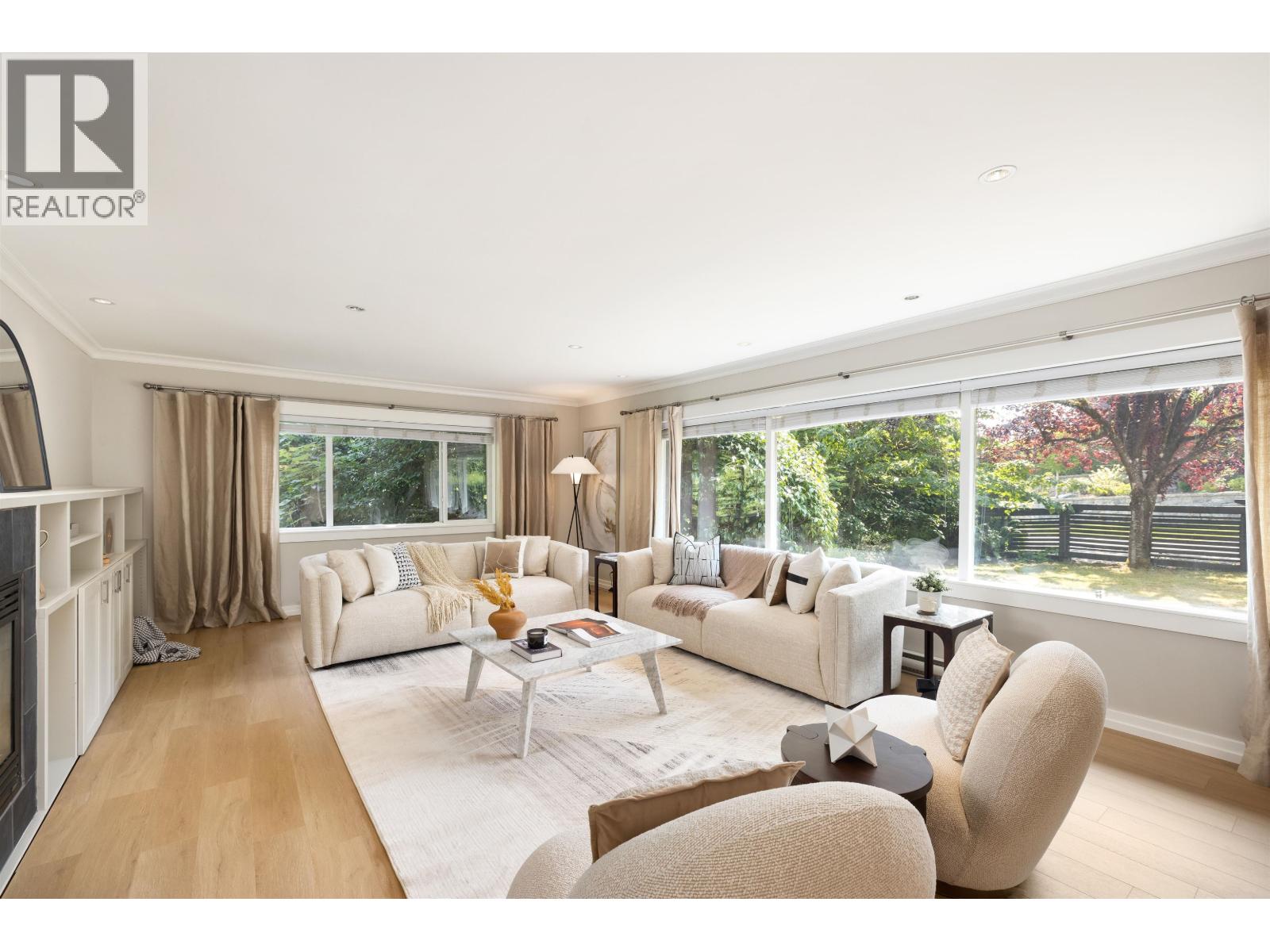 3420 ROCKVIEW PLACE, West Vancouver
