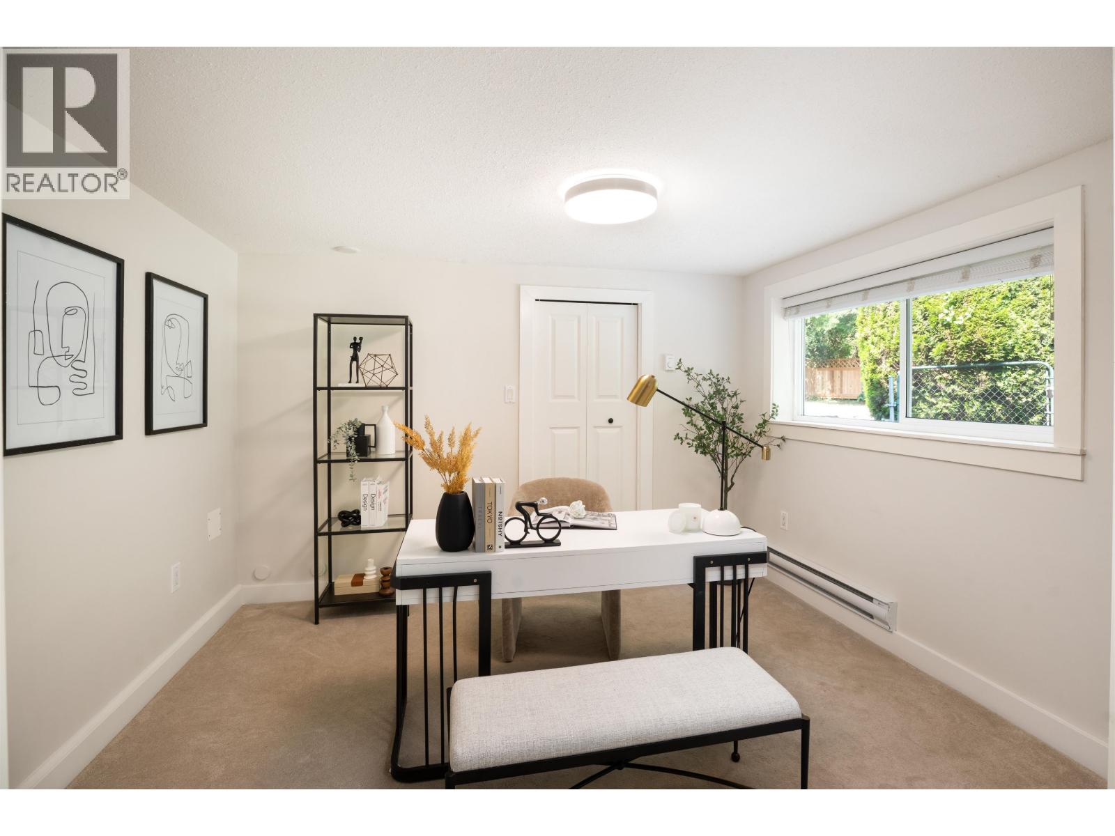 3420 ROCKVIEW PLACE, West Vancouver