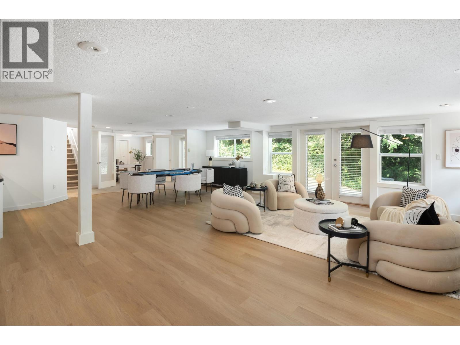 3420 ROCKVIEW PLACE, West Vancouver