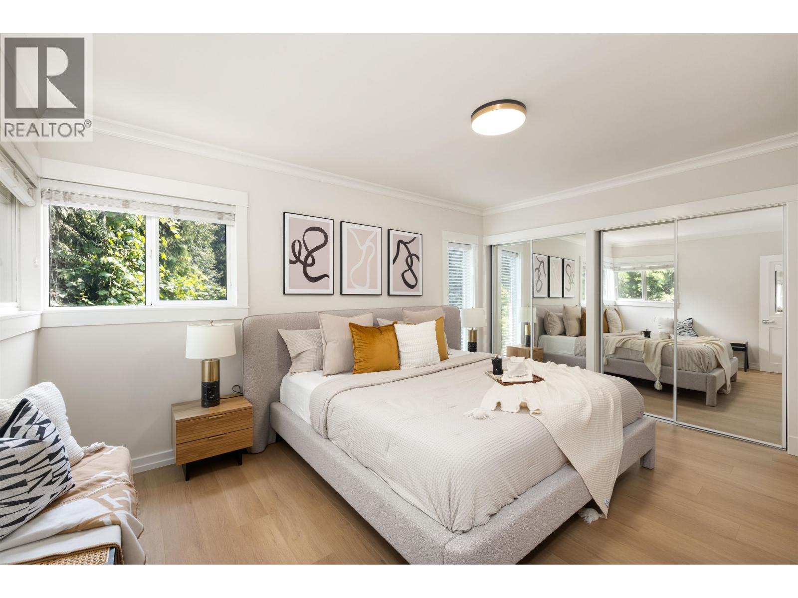 3420 ROCKVIEW PLACE, West Vancouver