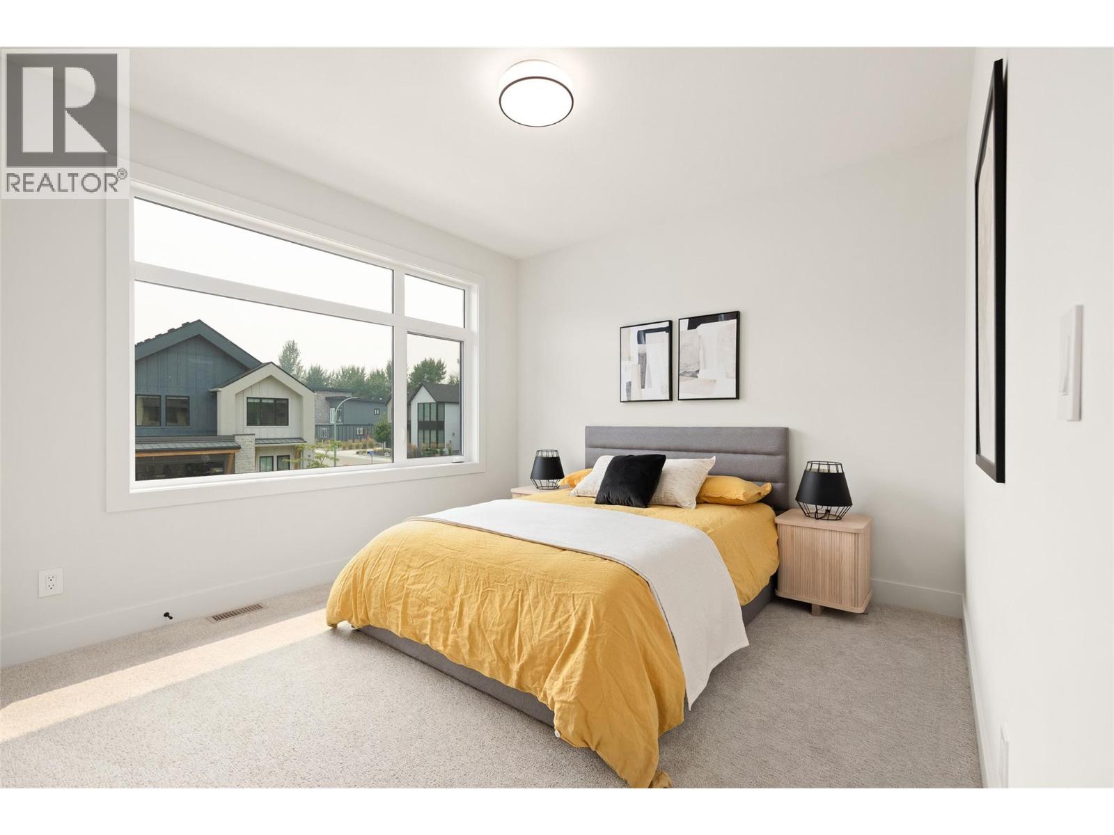 912 Bull Crescent, Kelowna