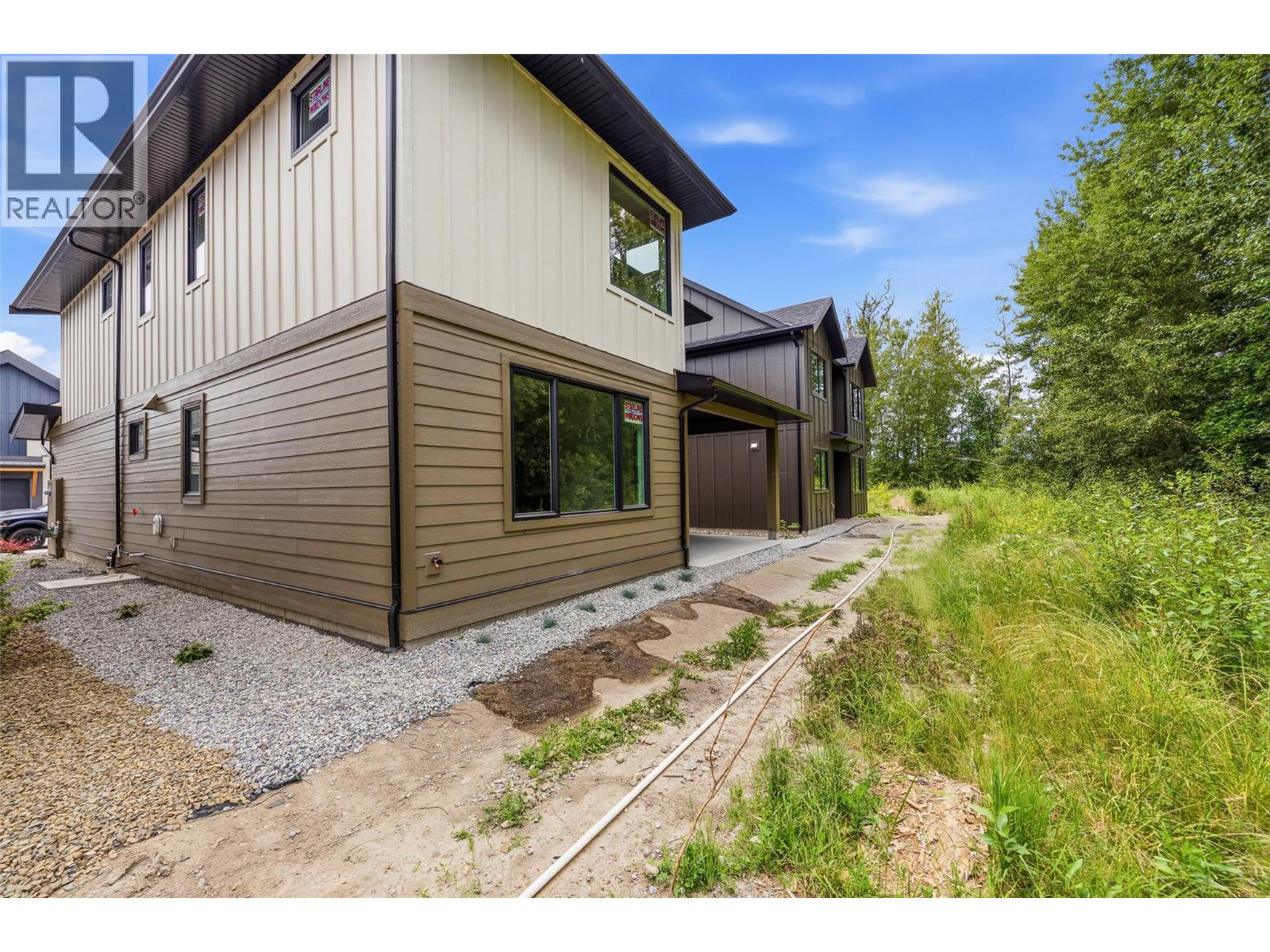 912 Bull Crescent, Kelowna