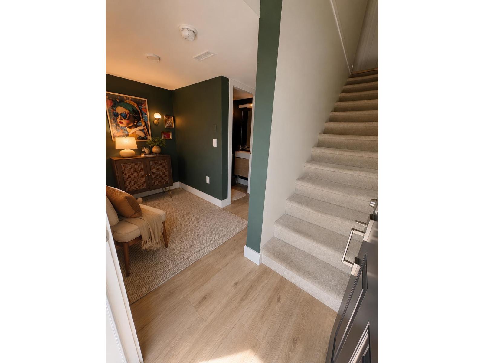16325 21 AVENUE, Surrey — photo 3