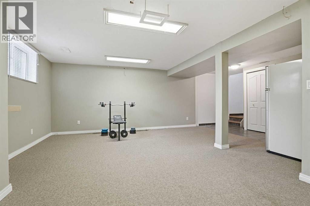 101 Aspen Crescent - 32