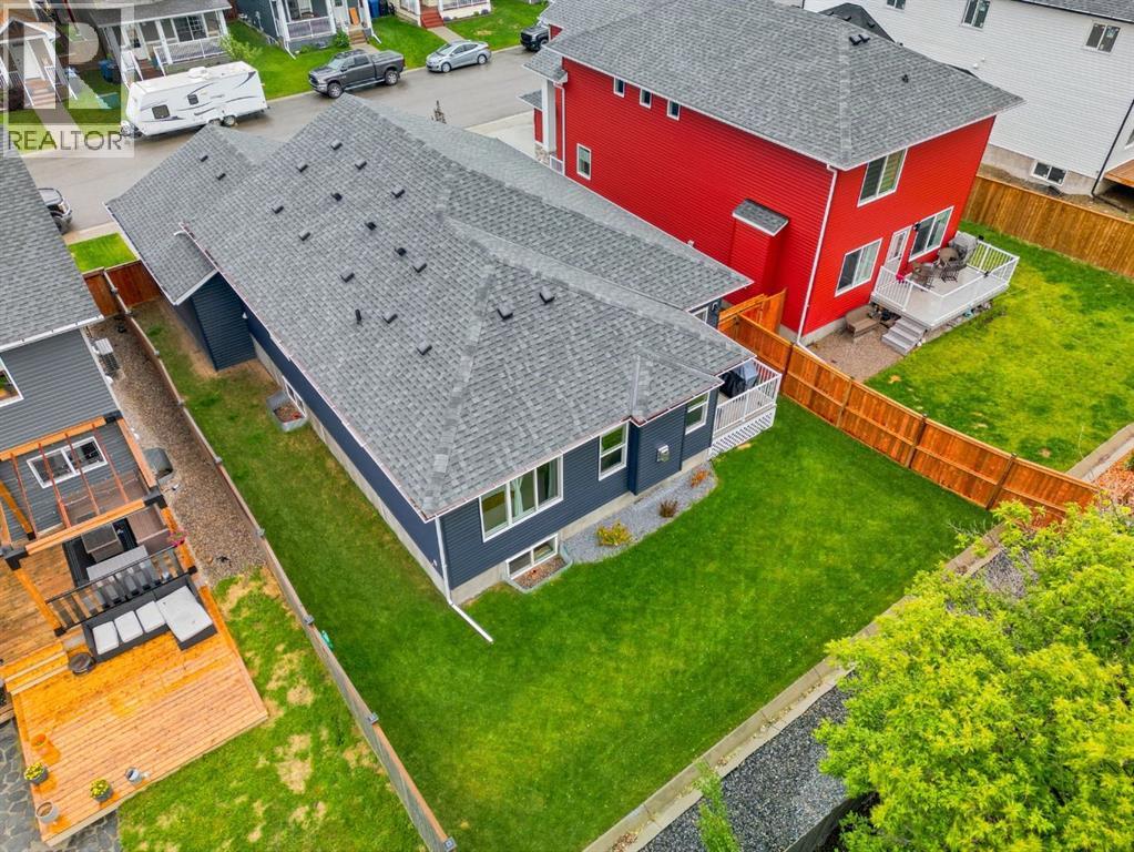 57 Mackenzie Way - 45