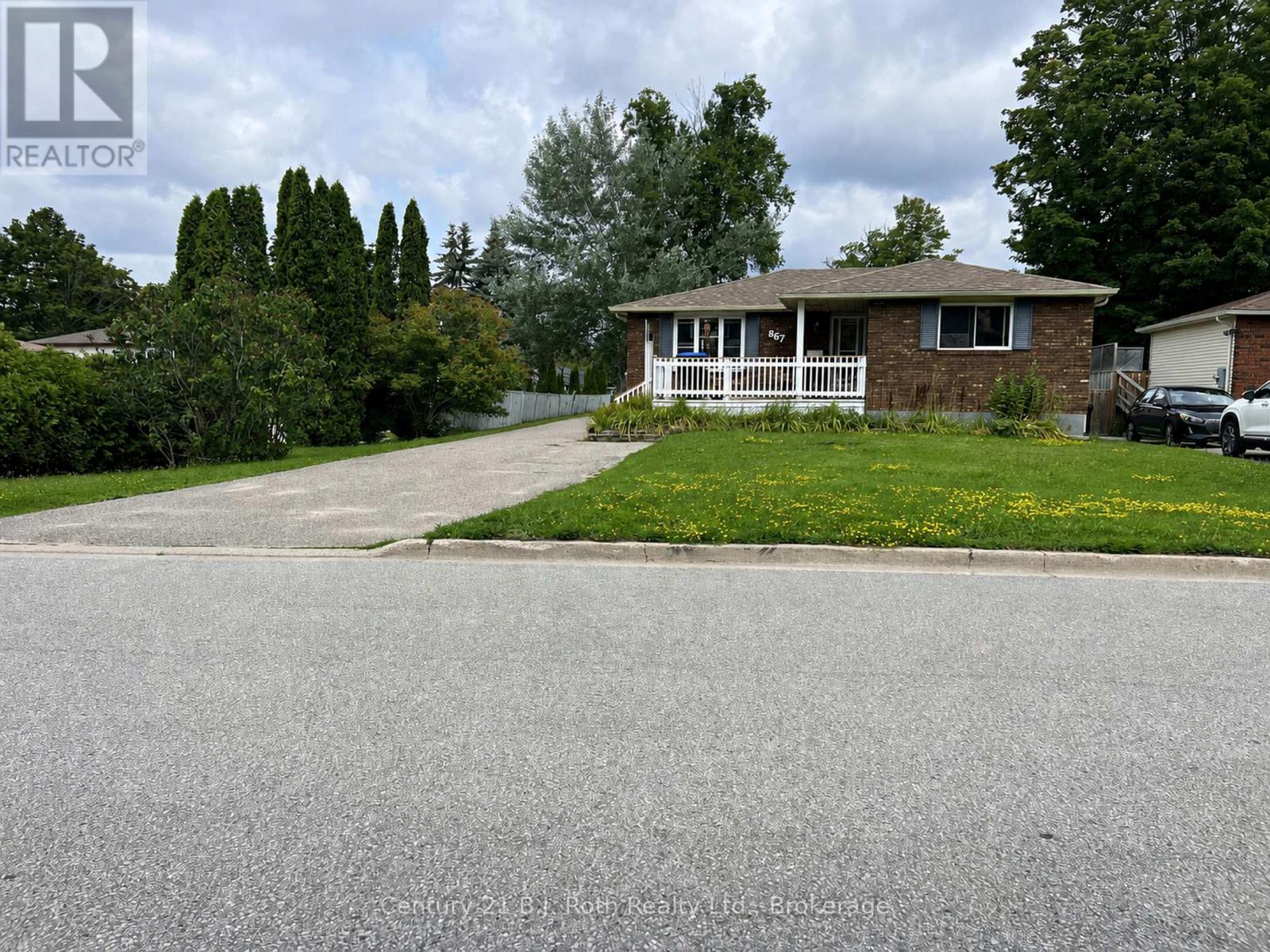 867 BIRCHWOOD DRIVE, Midland — photo 2
