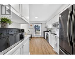Kitchen - 33 Harrison Court, Whitby, ON L1N6E2 Photo 10