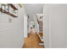Living room - 33 Harrison Court, Whitby, ON L1N6E2 Photo 6