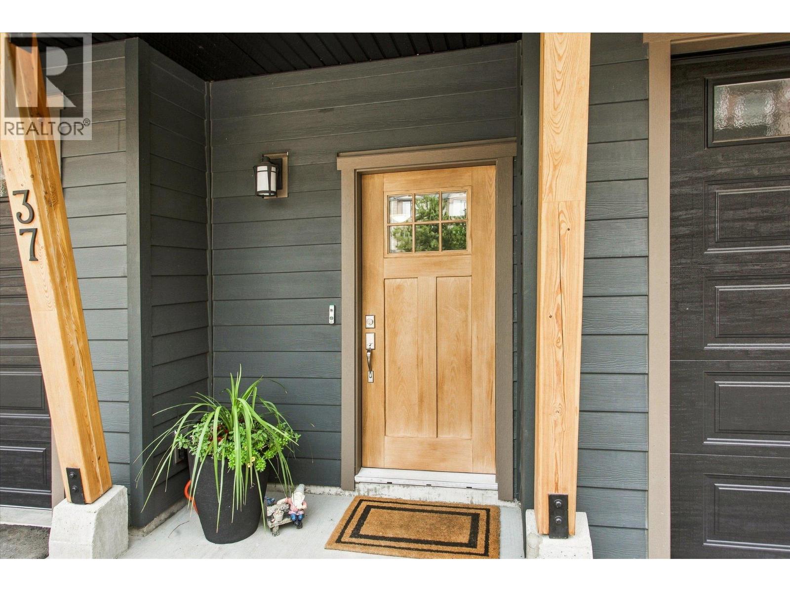 2490 Tuscany Drive Unit# 37, West Kelowna