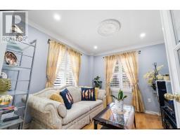 58 Andriana Crescent, Markham, ON L6B0C9 Photo 8