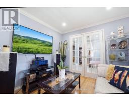 58 Andriana Crescent, Markham, ON L6B0C9 Photo 9