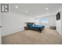 19 Findlay Way, Centre Wellington, ON N1M0A4 Photo 32