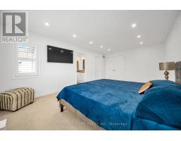 19 Findlay Way, Centre Wellington, ON N1M0A4 Photo 34