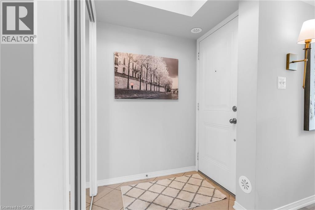 2468 POST Road Unit# 28, Oakville — photo 3