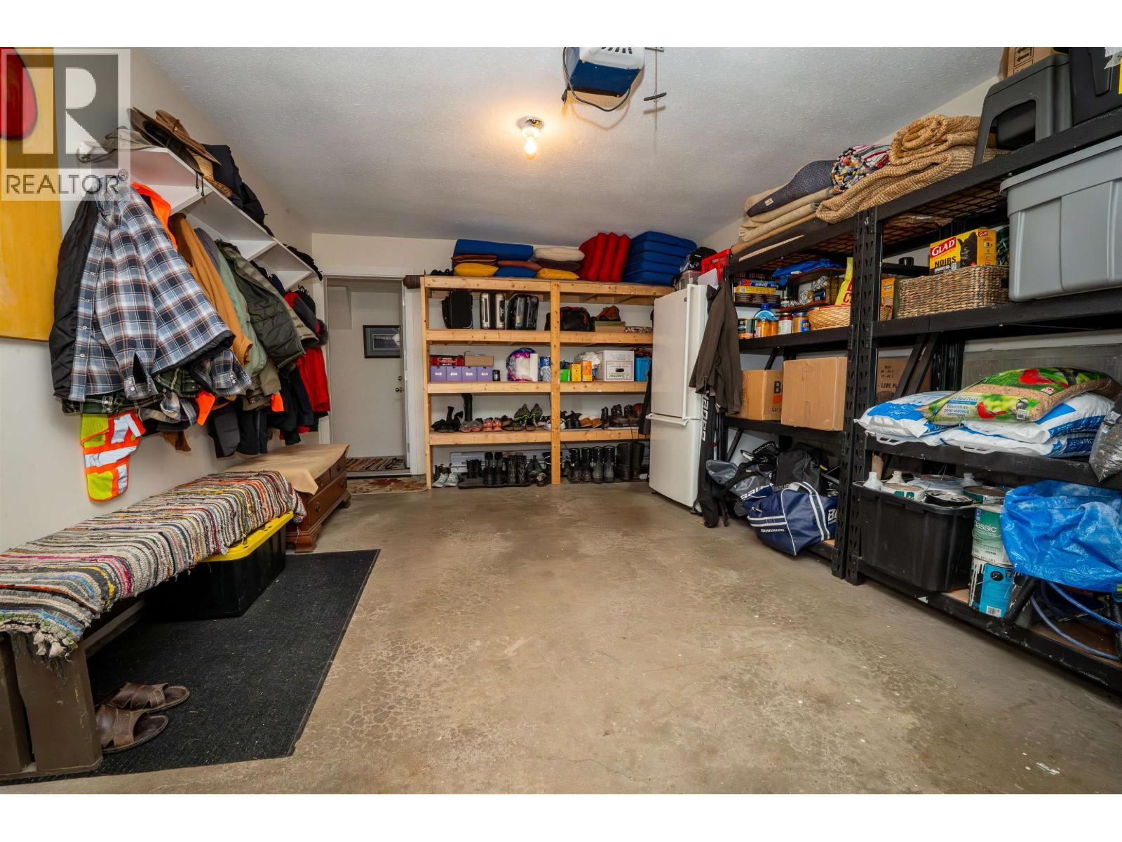 747 CHIMNEY VALLEY ROAD - 19