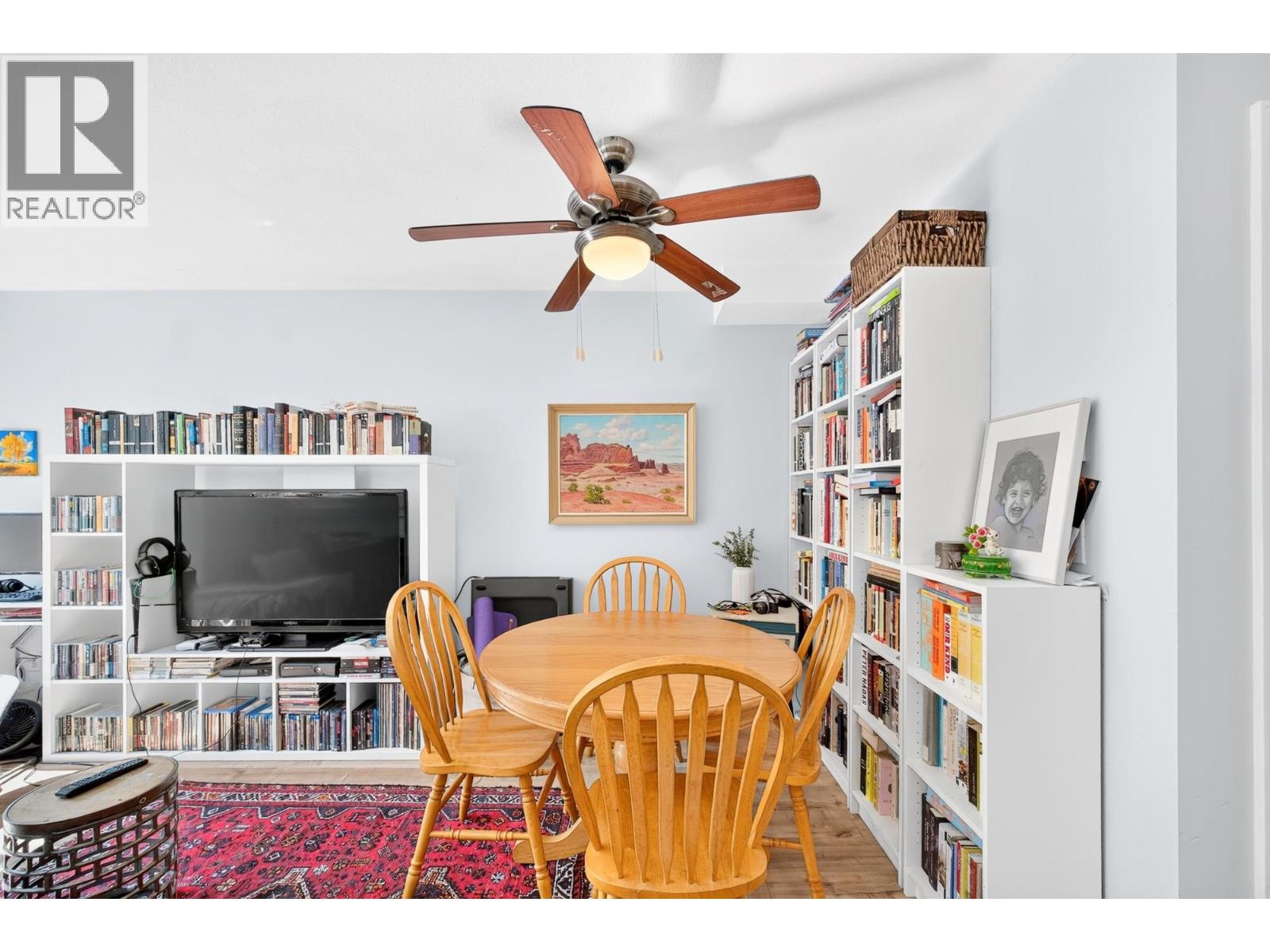10 1561 BOOTH AVENUE, Coquitlam