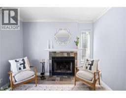Entrance - 214 2520 Wark St, Victoria, BC V8T5G6 Photo 8