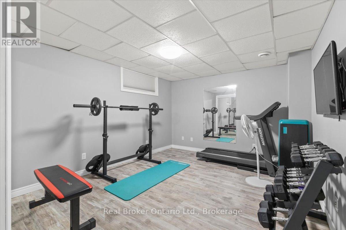 220 FORLER STREET - 15