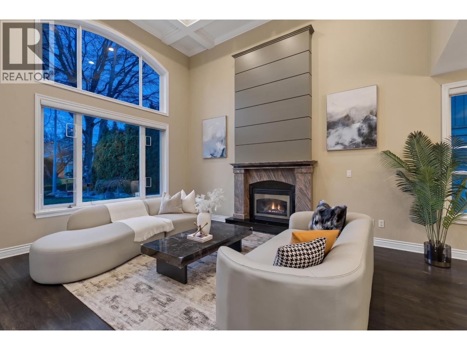 5 Bed, 5 Bath House for Sale in Richmond – 7371 MANNING COURT, Richmond – MLS# R3154514 - Image 7